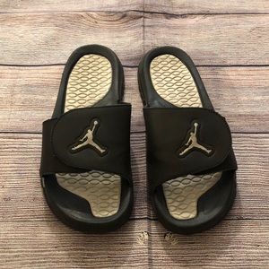 Jordan Slides 6Y 7.5W 38.5EUR